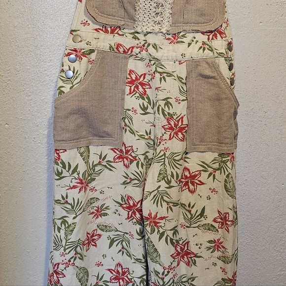 Floral Print Overalls By Pol New - Picture 5 of 10